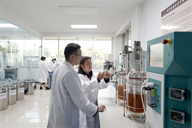 德陽(yáng)綿竹 建強(qiáng)產(chǎn)業(yè)工人隊(duì)伍 賦能工業(yè)經(jīng)濟(jì)高質(zhì)量發(fā)展